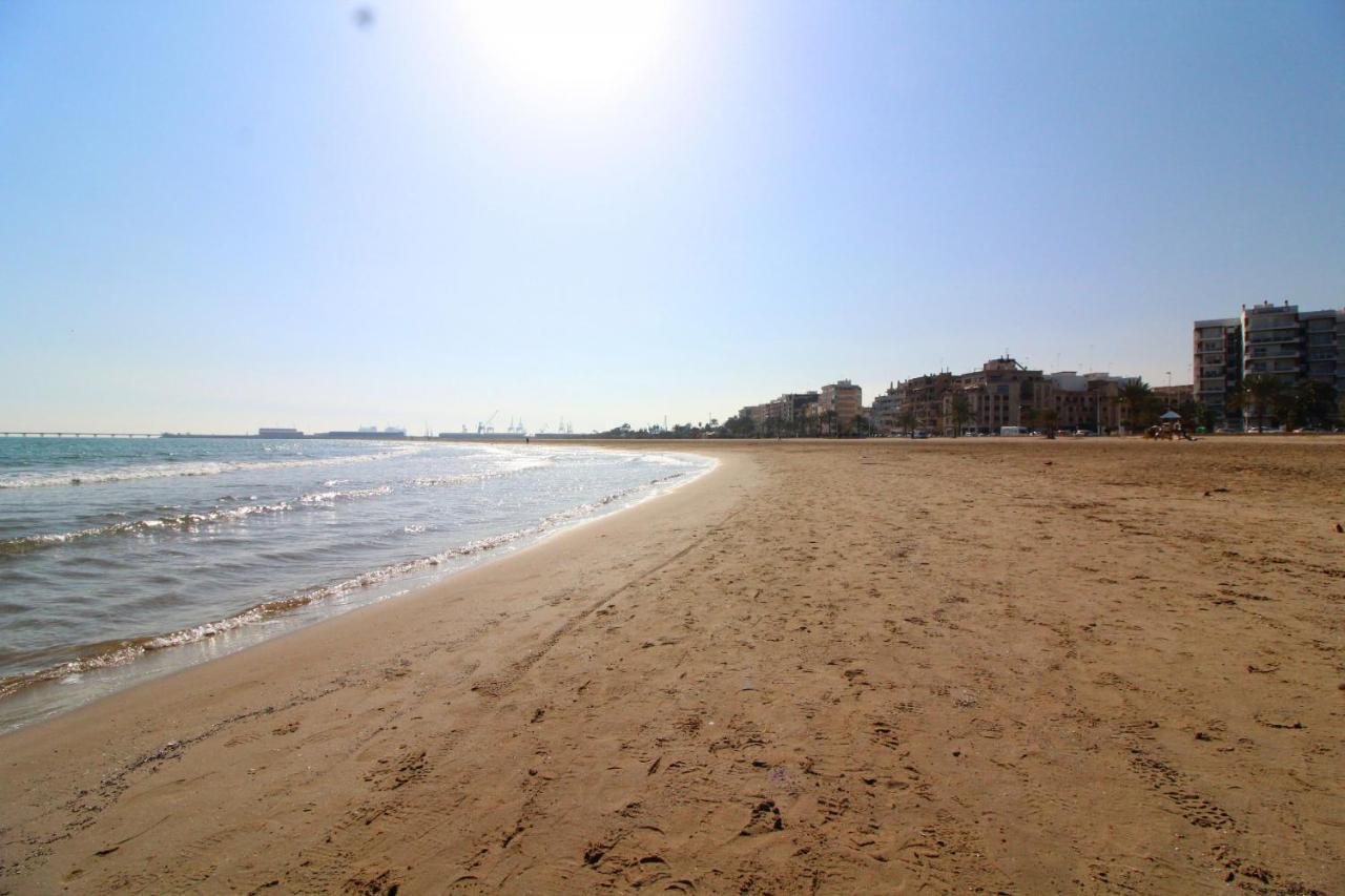 Global Properties, Los Claveles - Practico Apartamento Con Wifi En Sagunto Buitenkant foto